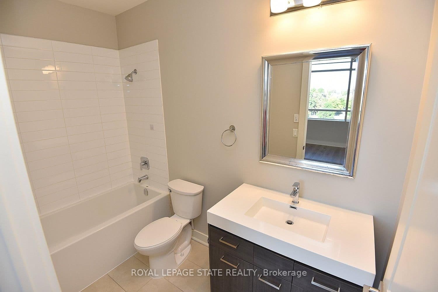 150 Main Street W, Unit 603 thumbnail 21