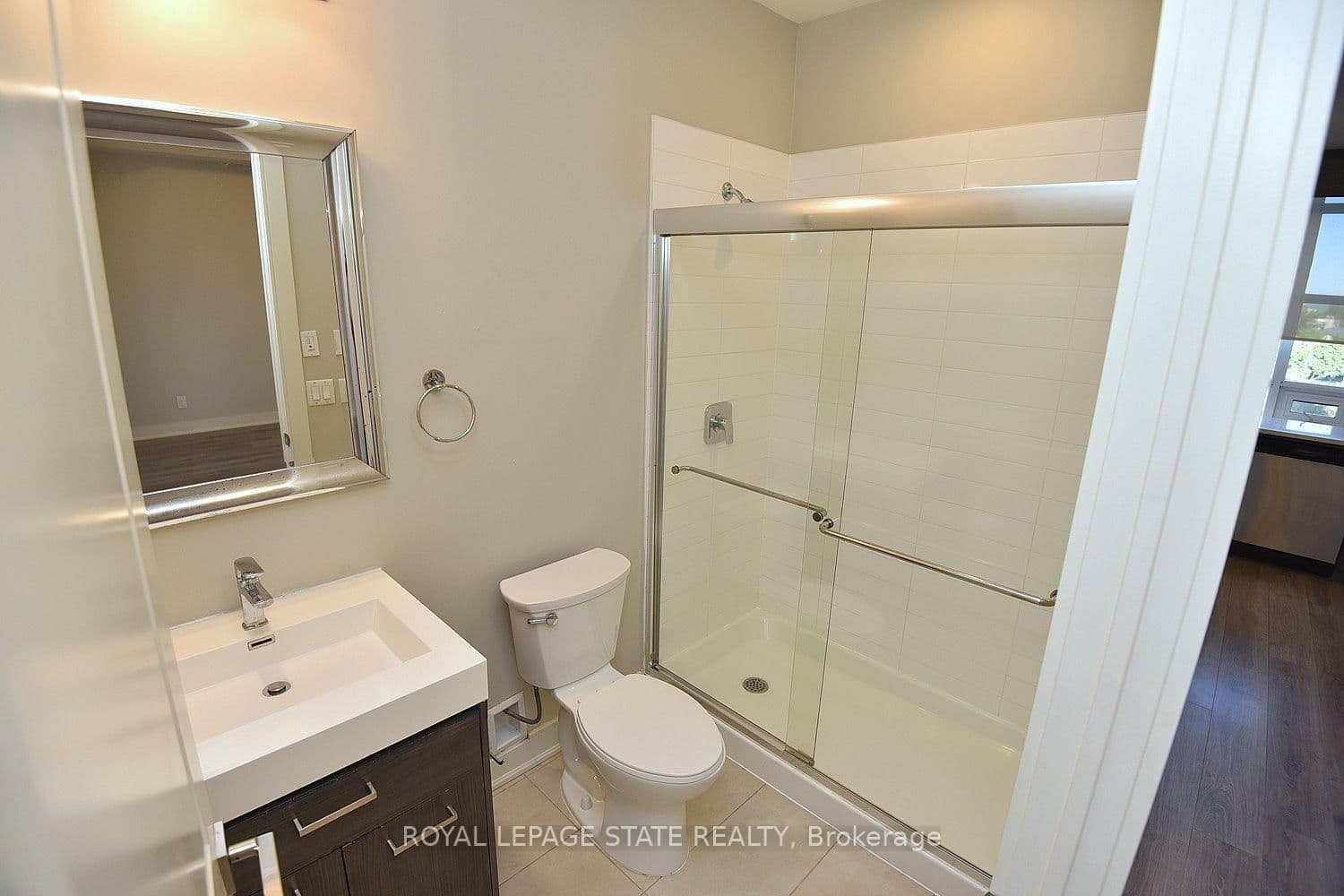 150 Main Street W, Unit 603 thumbnail 28