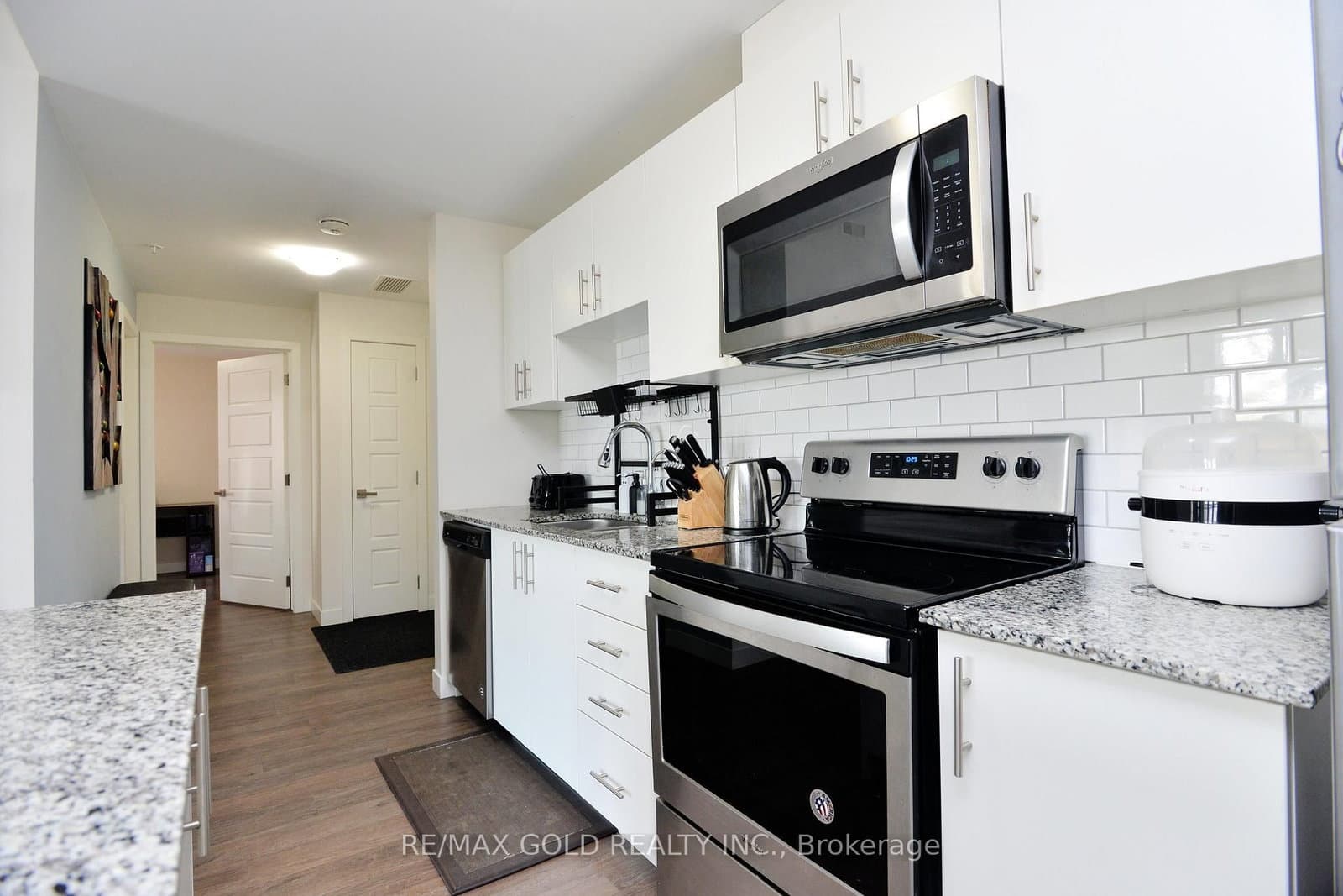 175 Commonwealth Street, Unit 107 thumbnail 17
