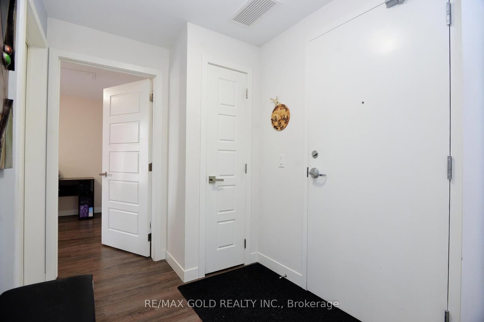 175 Commonwealth Street, Unit 107 thumbnail 6