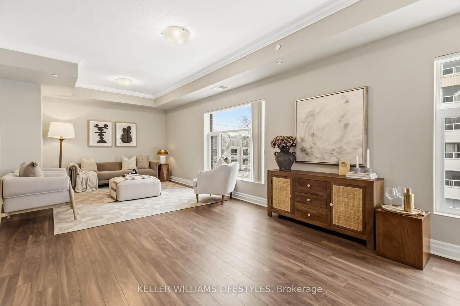 89 RIDOUT Street S, Unit 305 thumbnail 11