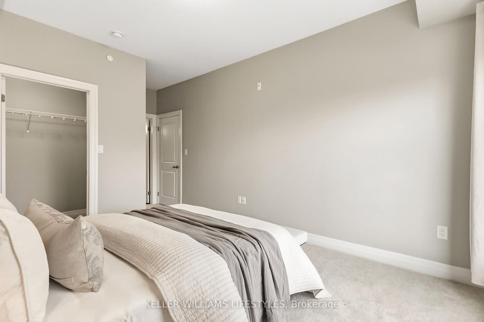 89 RIDOUT Street S, Unit 305 thumbnail 31