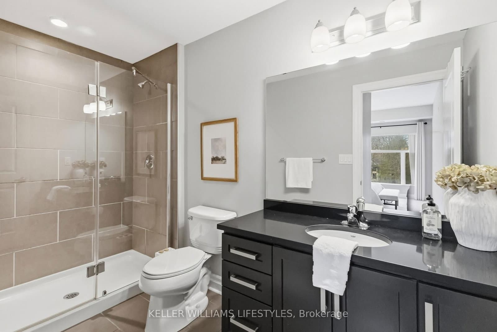 89 RIDOUT Street S, Unit 305 thumbnail 32