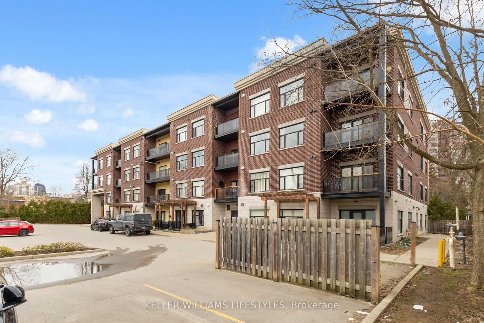 89 RIDOUT Street S, Unit 305 thumbnail 41
