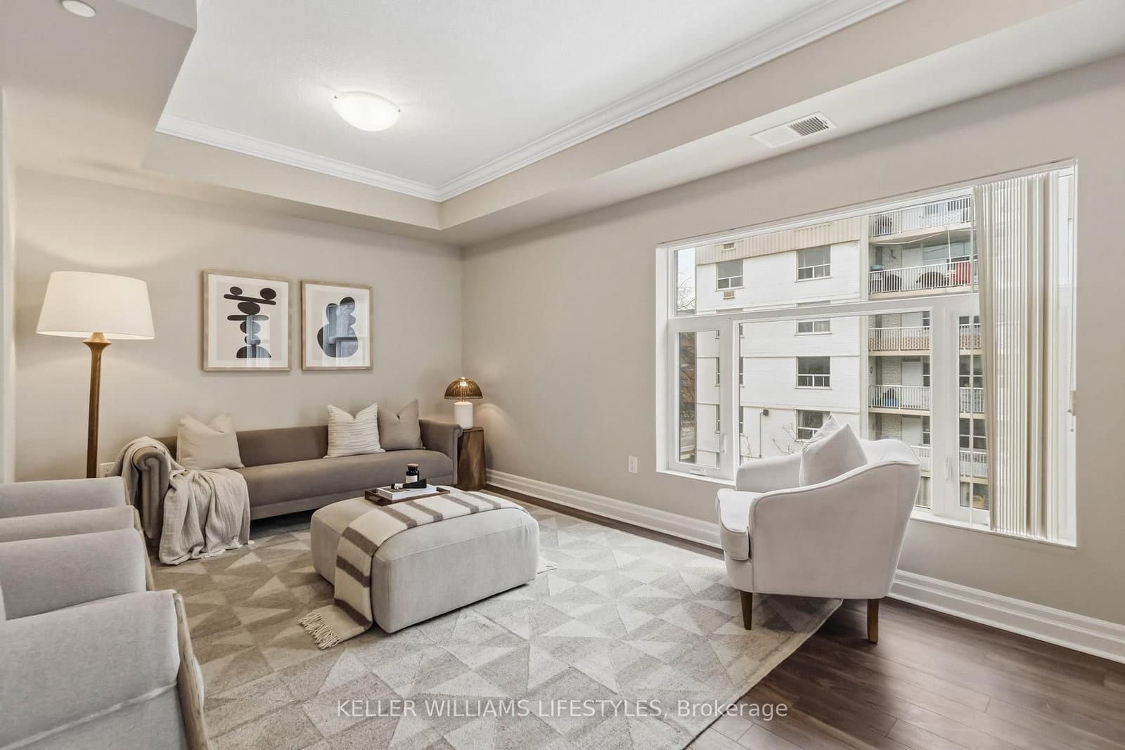 89 RIDOUT Street S, Unit 305 thumbnail 5
