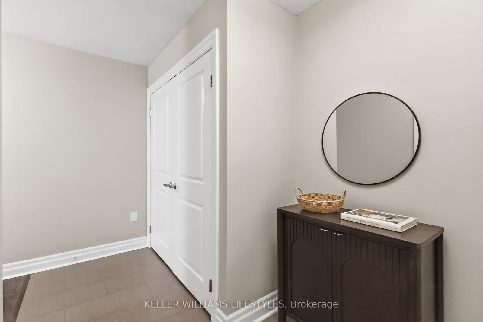 89 RIDOUT Street S, Unit 305 thumbnail 7