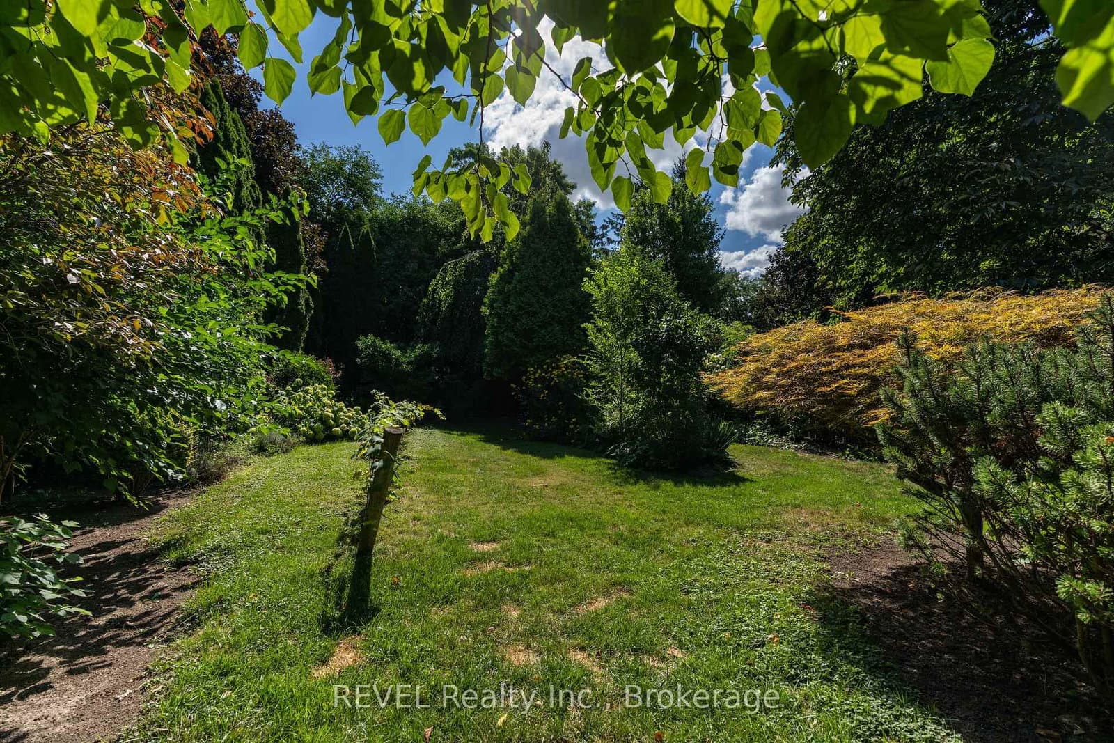 522 Mississagua Road thumbnail 10