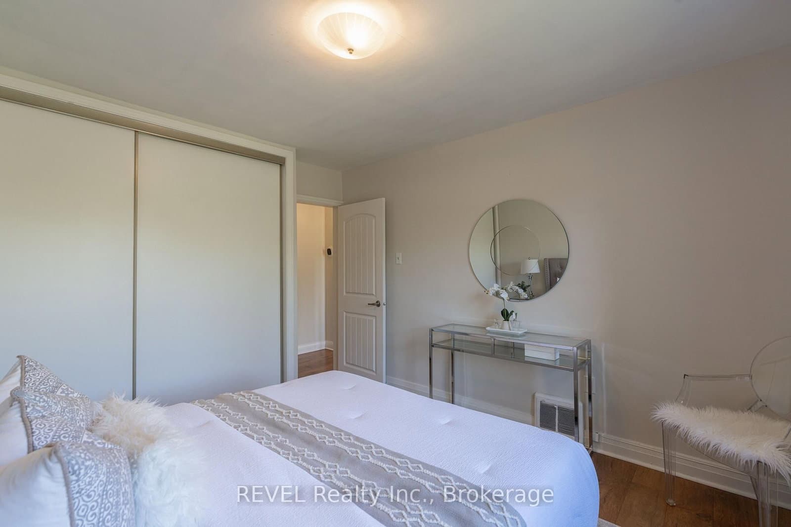 522 Mississagua Road thumbnail 20
