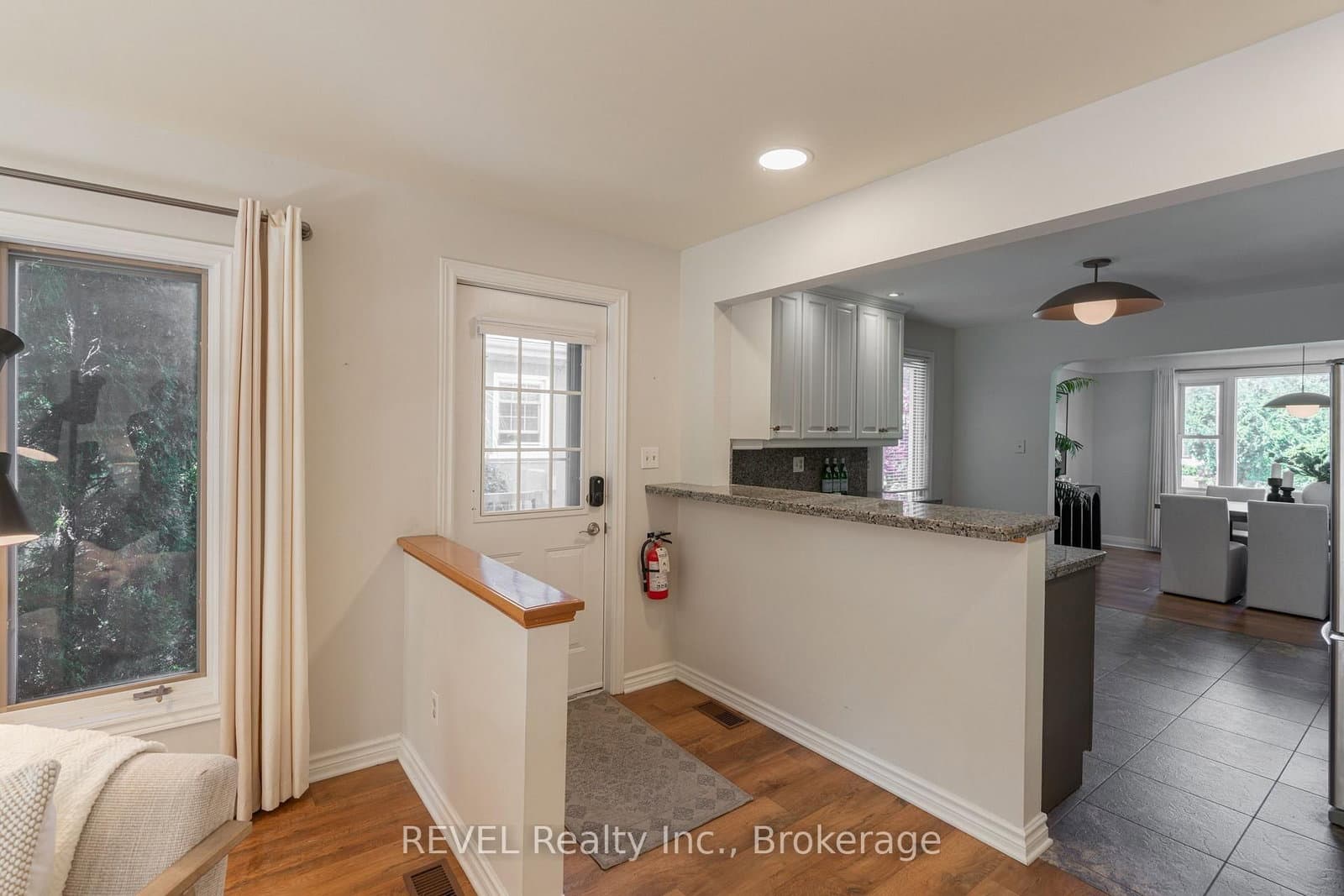 522 Mississagua Road thumbnail 23