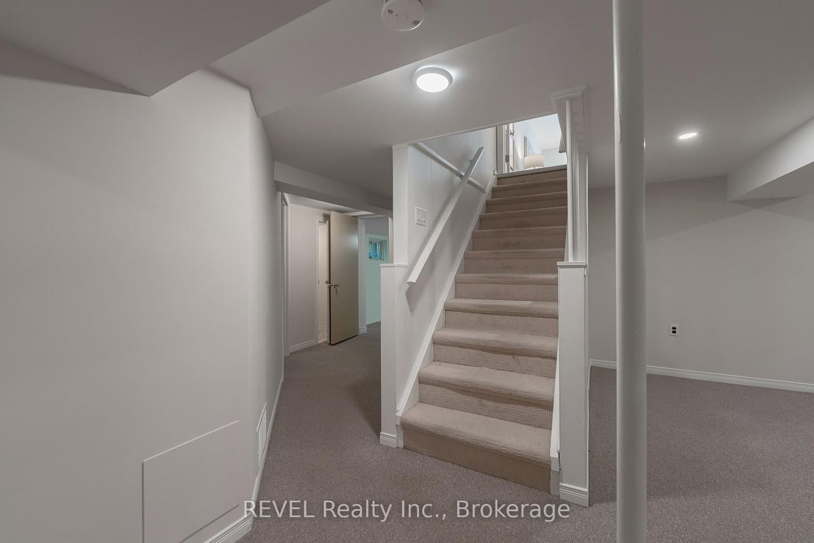 522 Mississagua Road thumbnail 39
