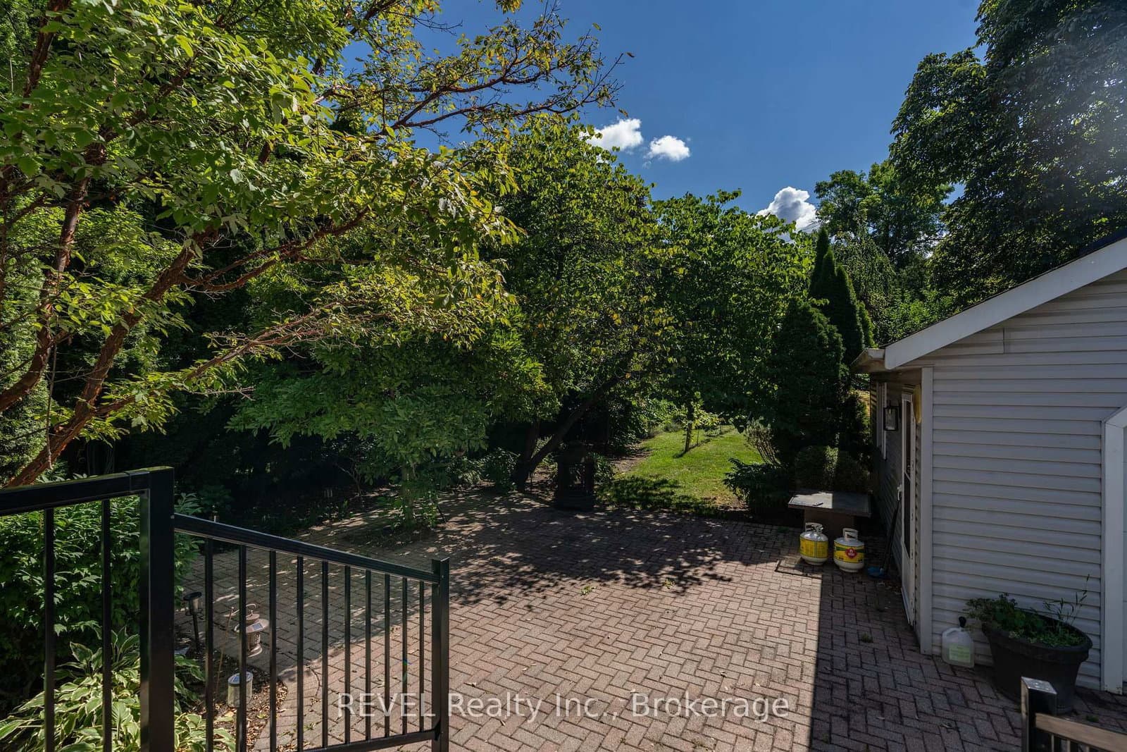 522 Mississagua Road thumbnail 4