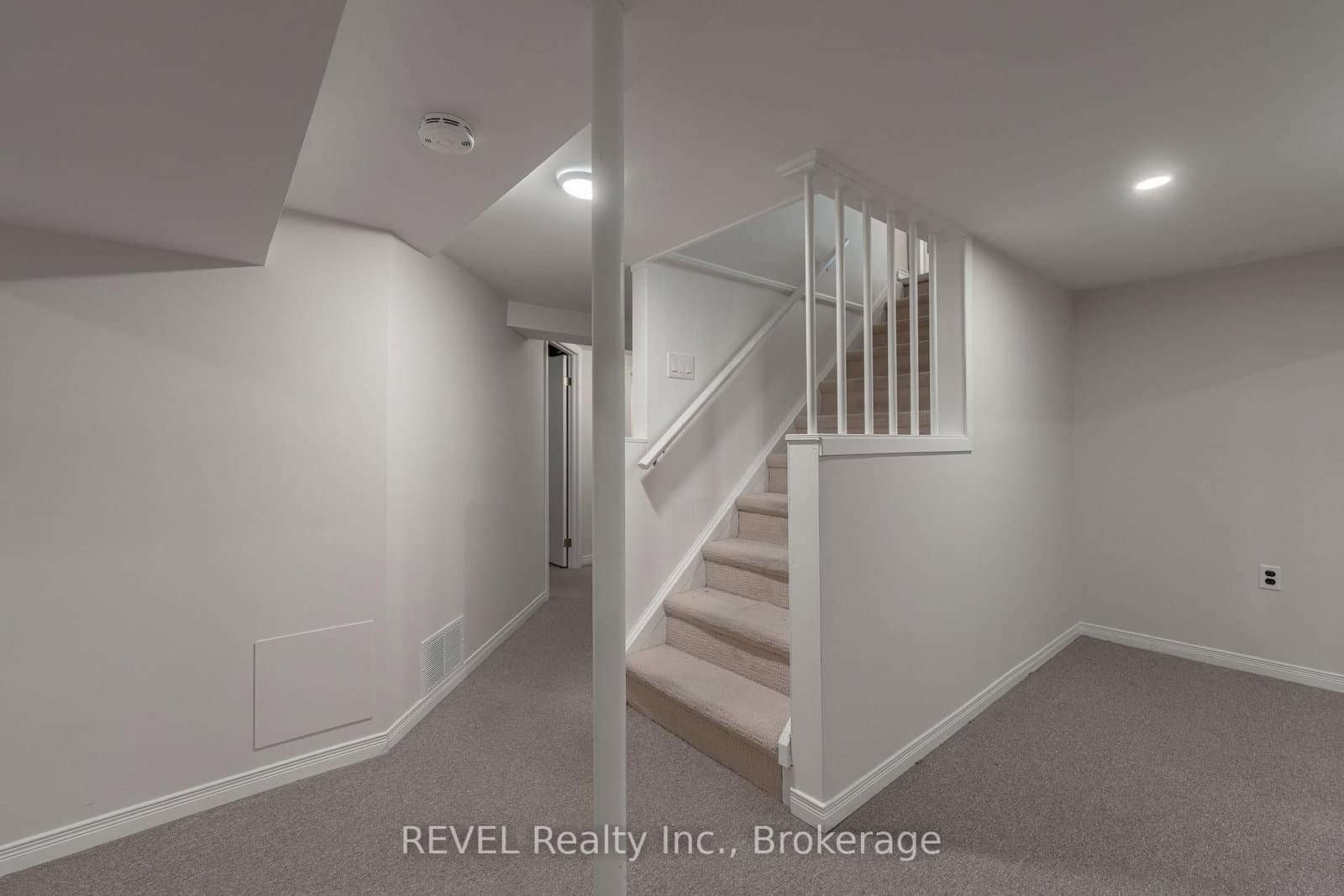 522 Mississagua Road thumbnail 40