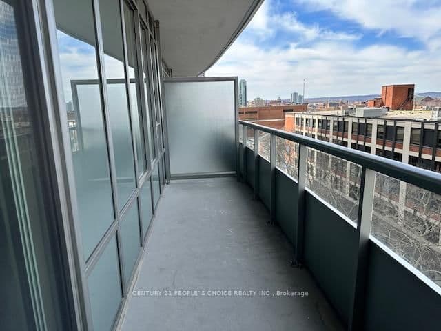 212 King William Street, Unit 703 thumbnail 22