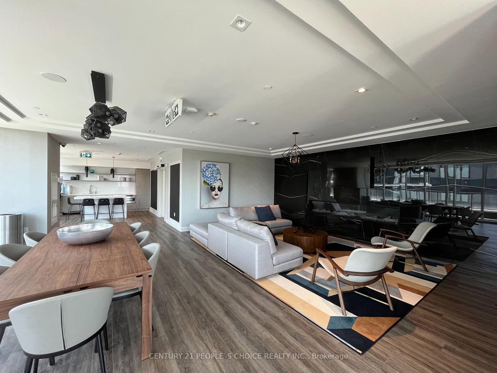 212 King William Street, Unit 703 thumbnail 30
