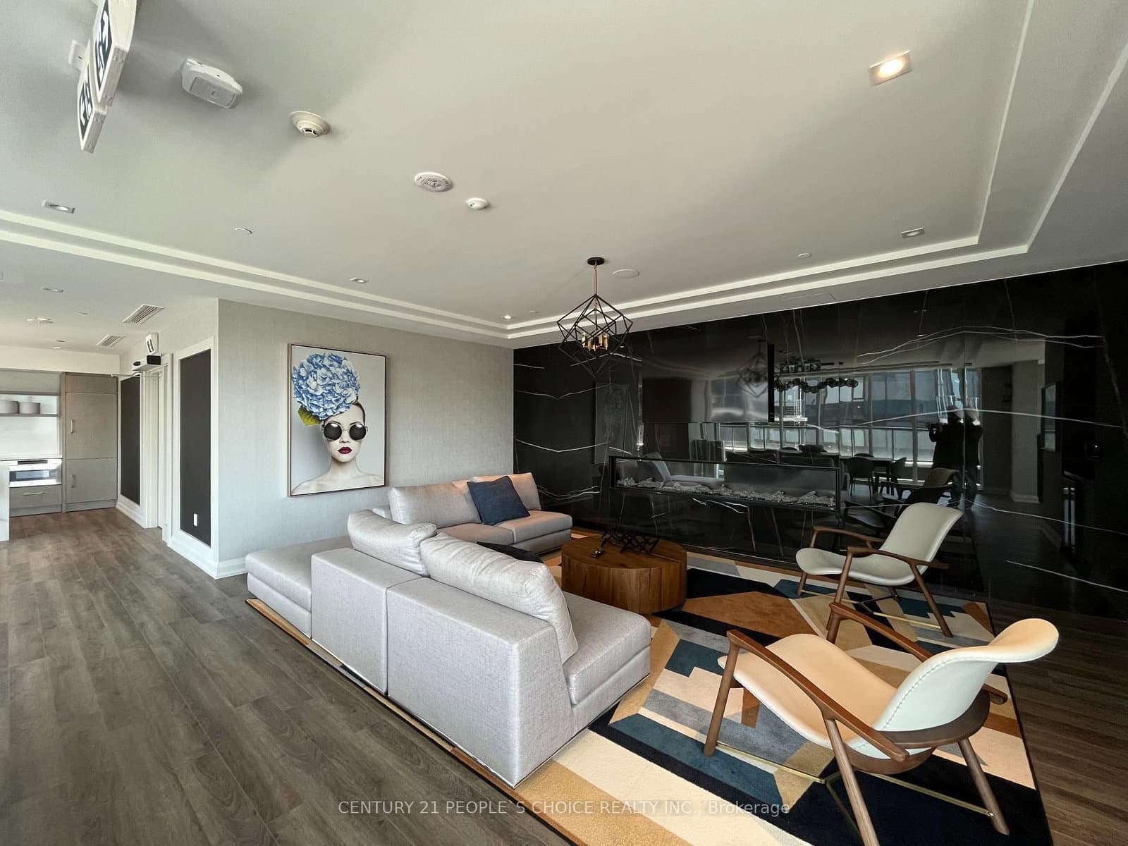 212 King William Street, Unit 703 thumbnail 31