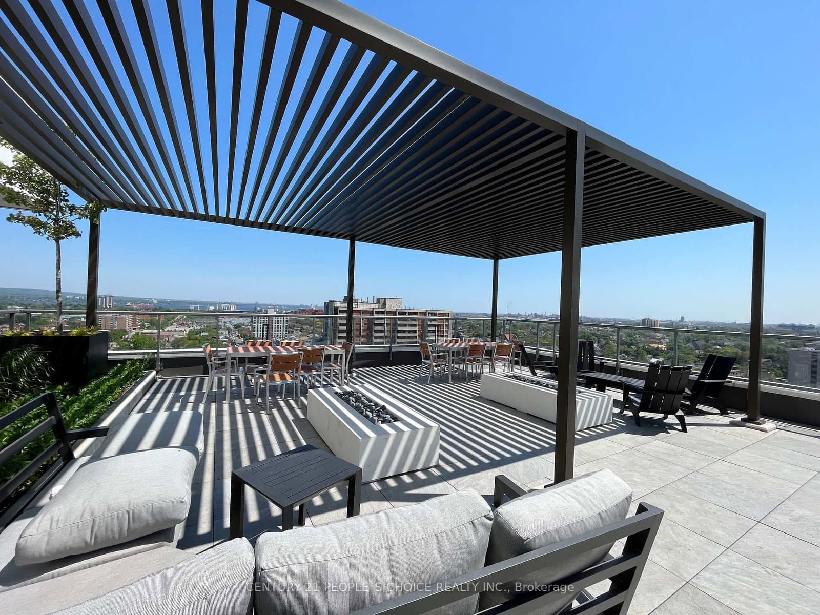 212 King William Street, Unit 703 thumbnail 36
