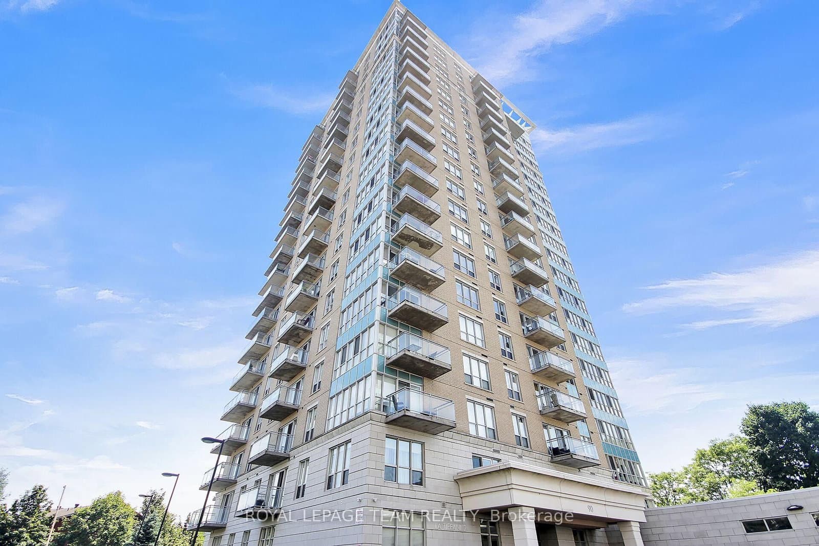 #1104 - 90 Landry Street
