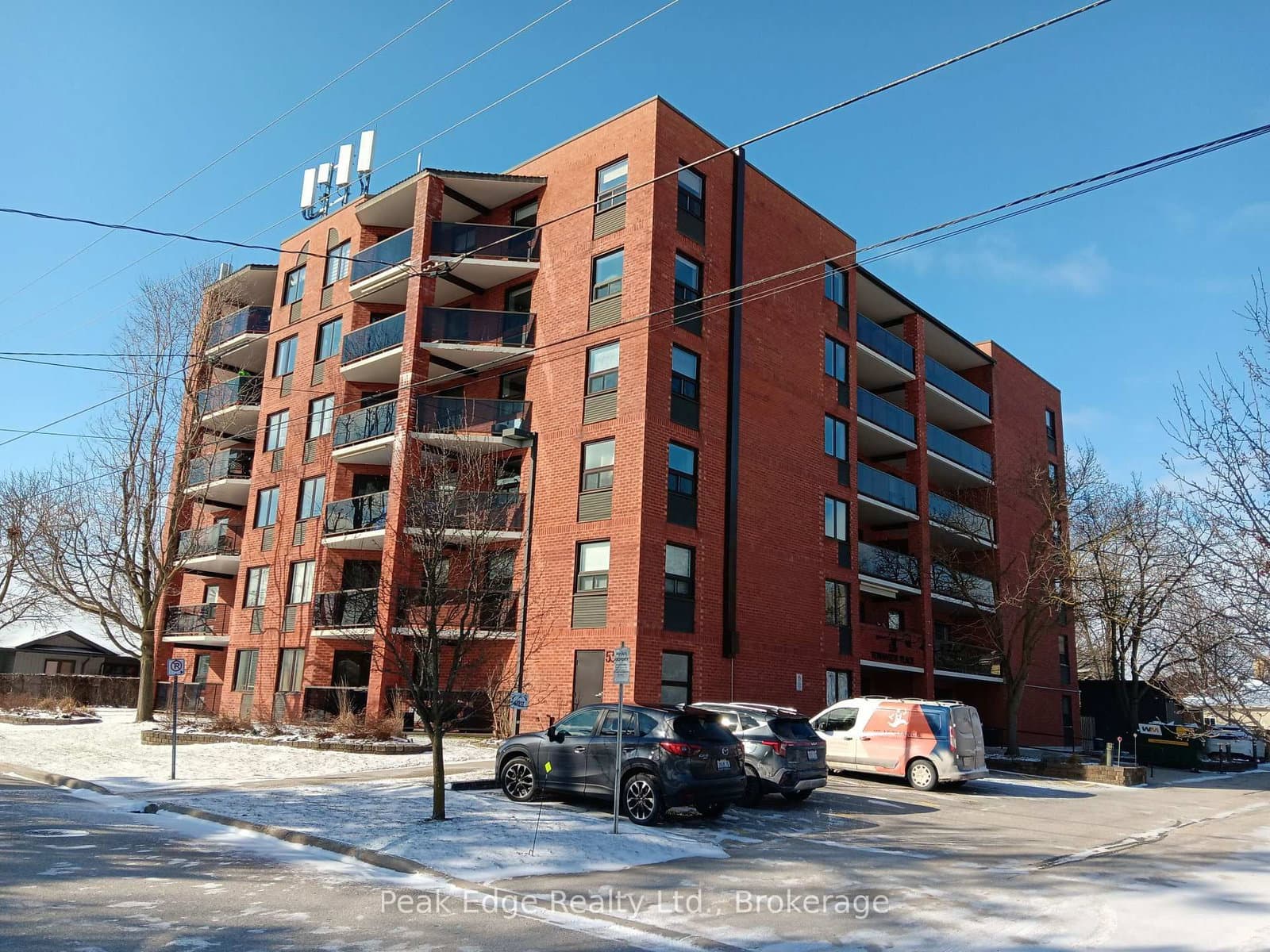 #303 - 536 11th Avenue