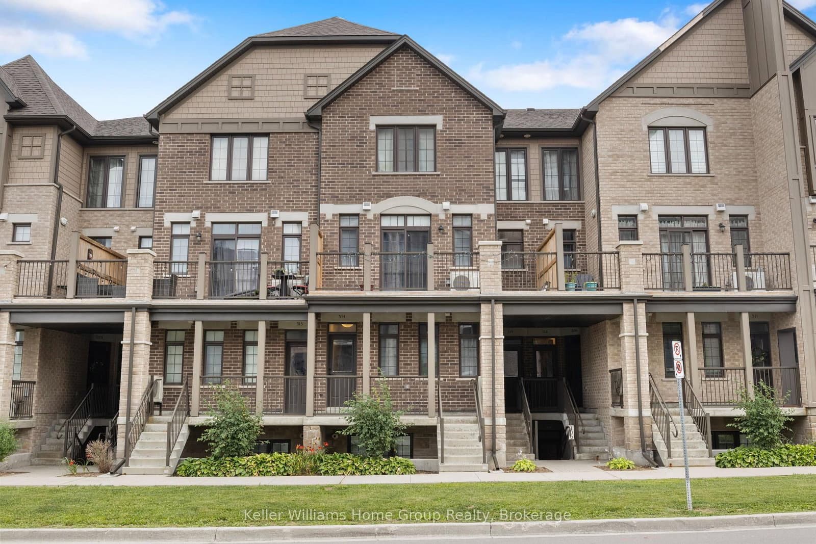 333 Gosling Gardens, Unit 314 thumbnail 2