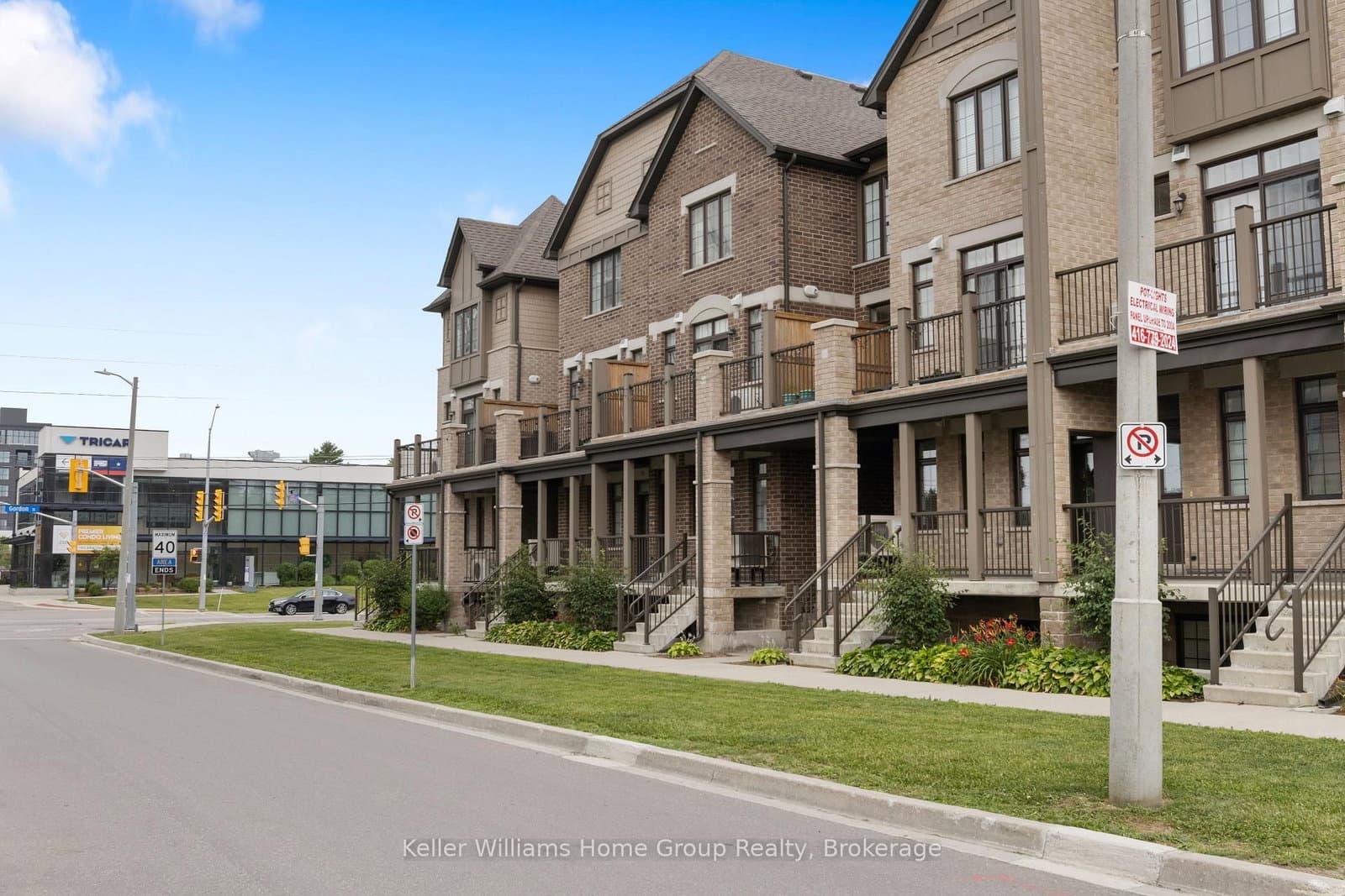 333 Gosling Gardens, Unit 314 thumbnail 4