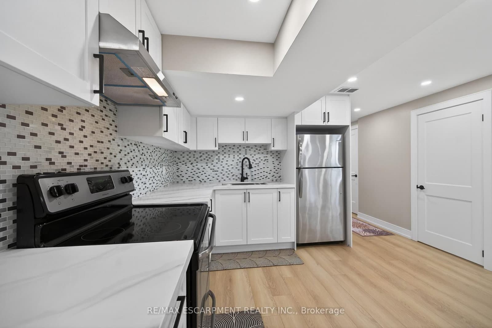 325 PROVIDENT Way, Unit BASEMENT thumbnail 13