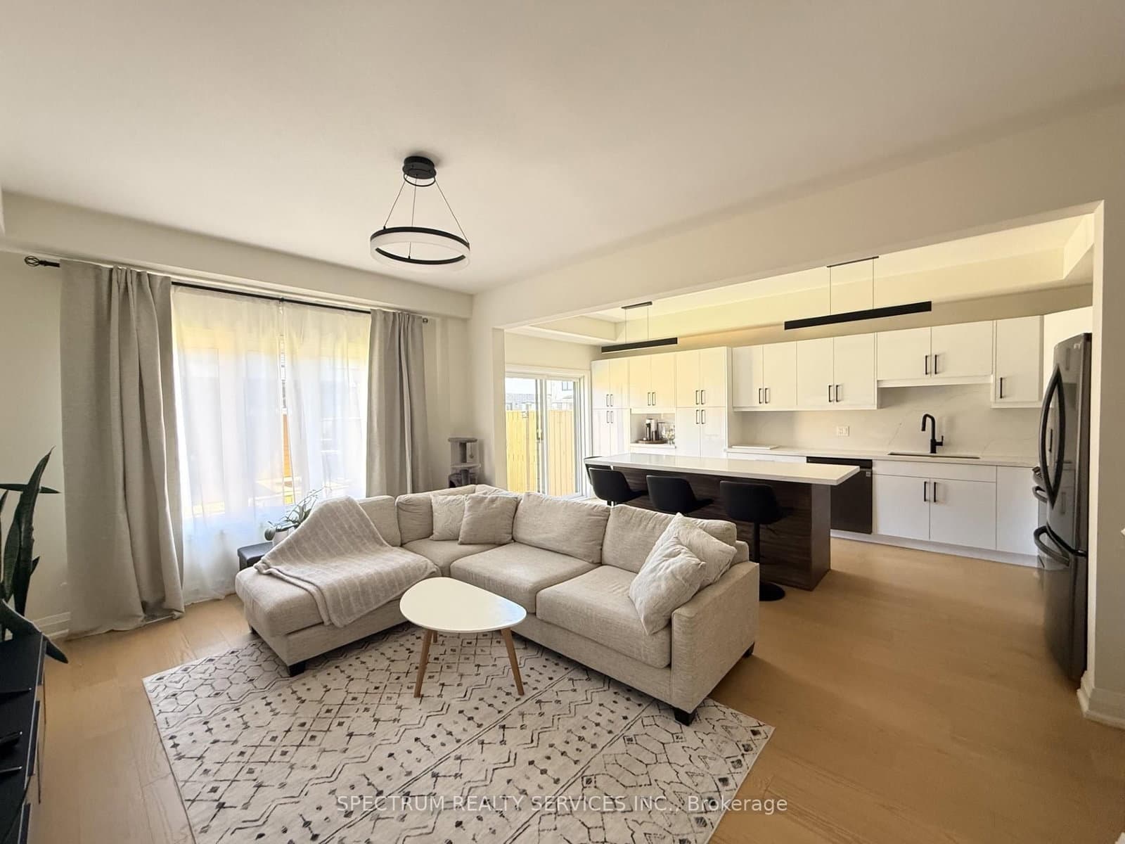 7436 Matteo Drive thumbnail 6