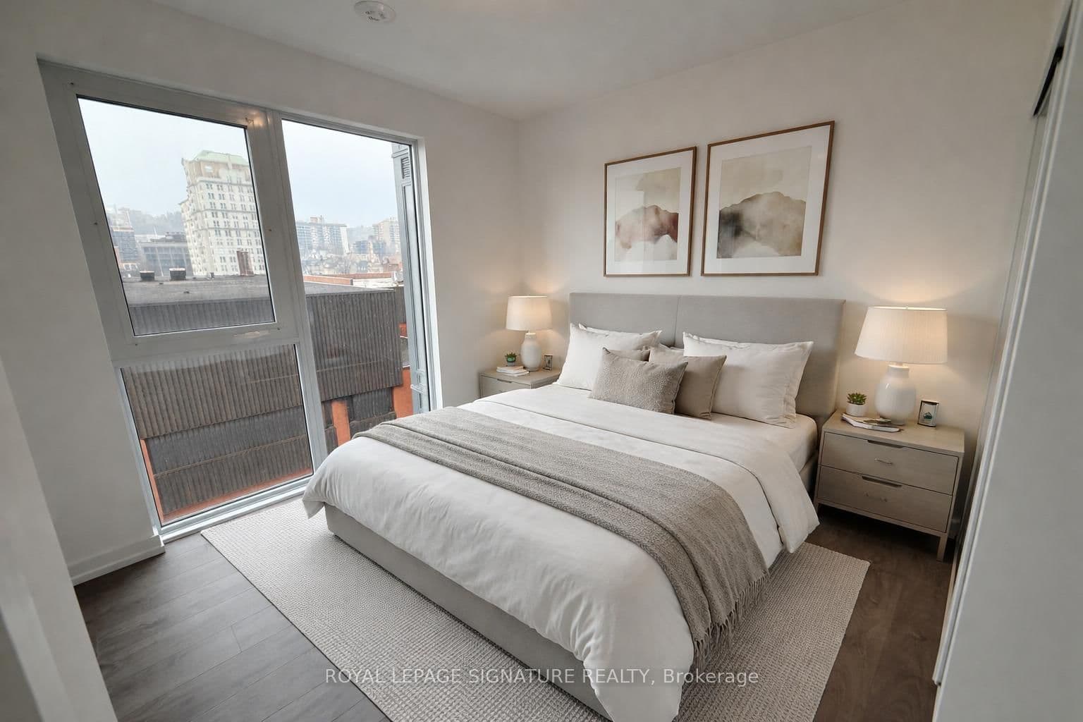 75 James Street S, Unit 615