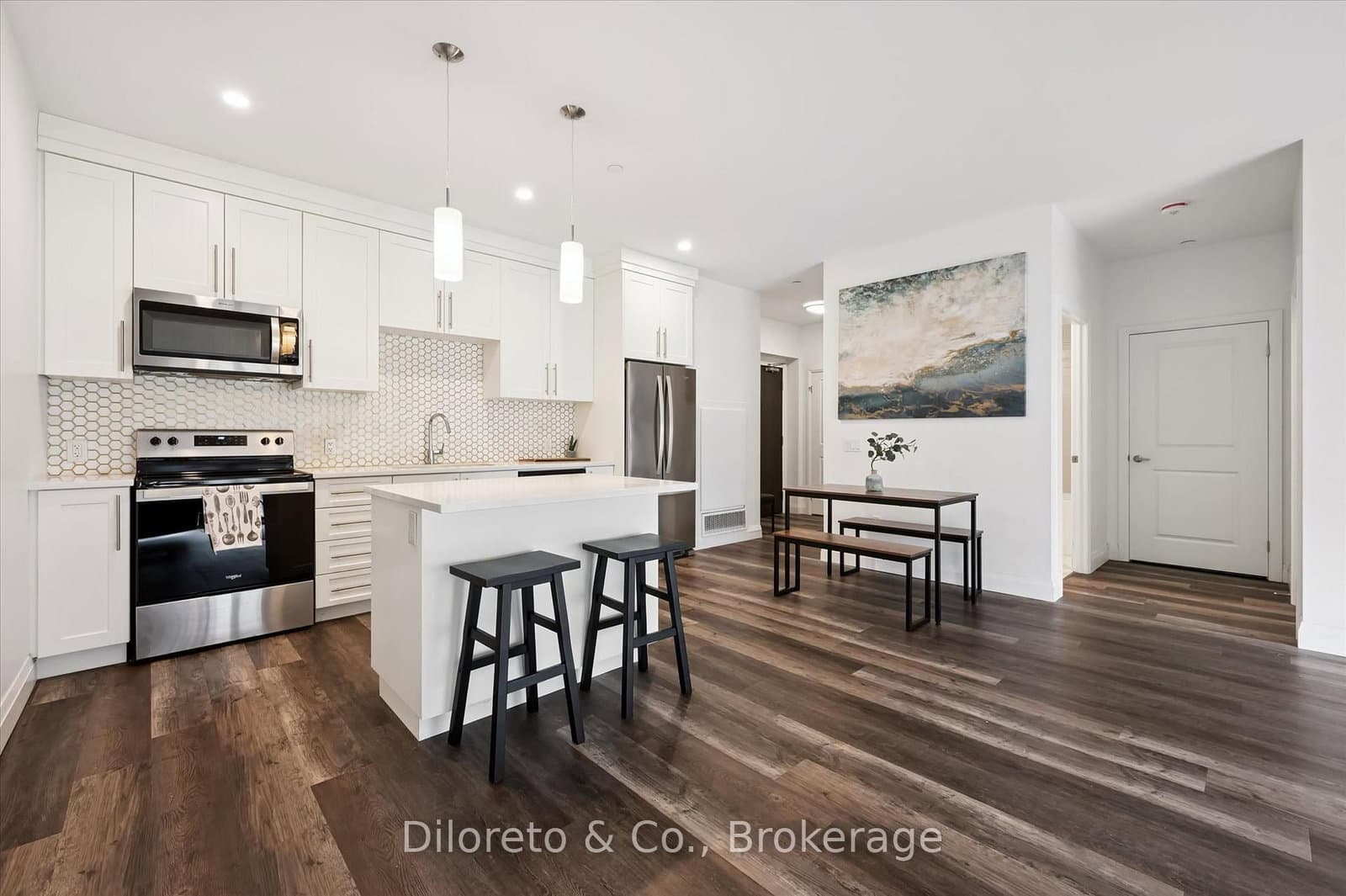 #110 - 332 Gosling Gardens