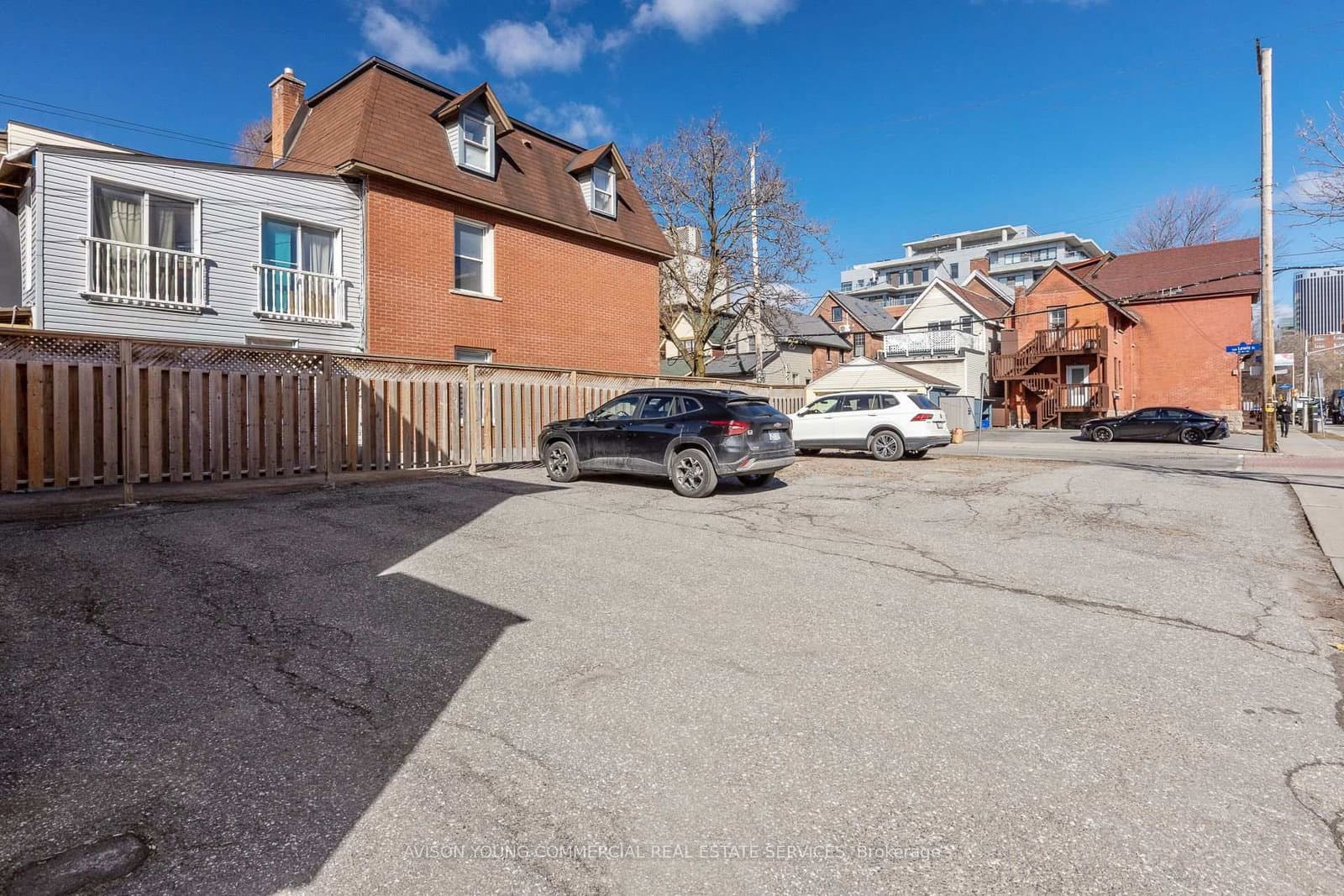 304 O'Connor Street thumbnail 10