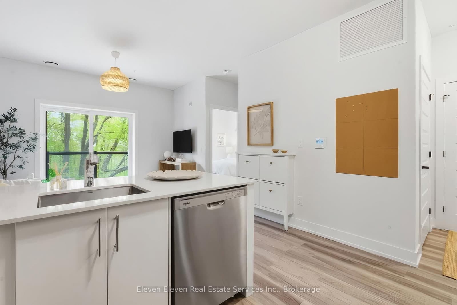 1100 Lackner Place, Unit 322 thumbnail 19