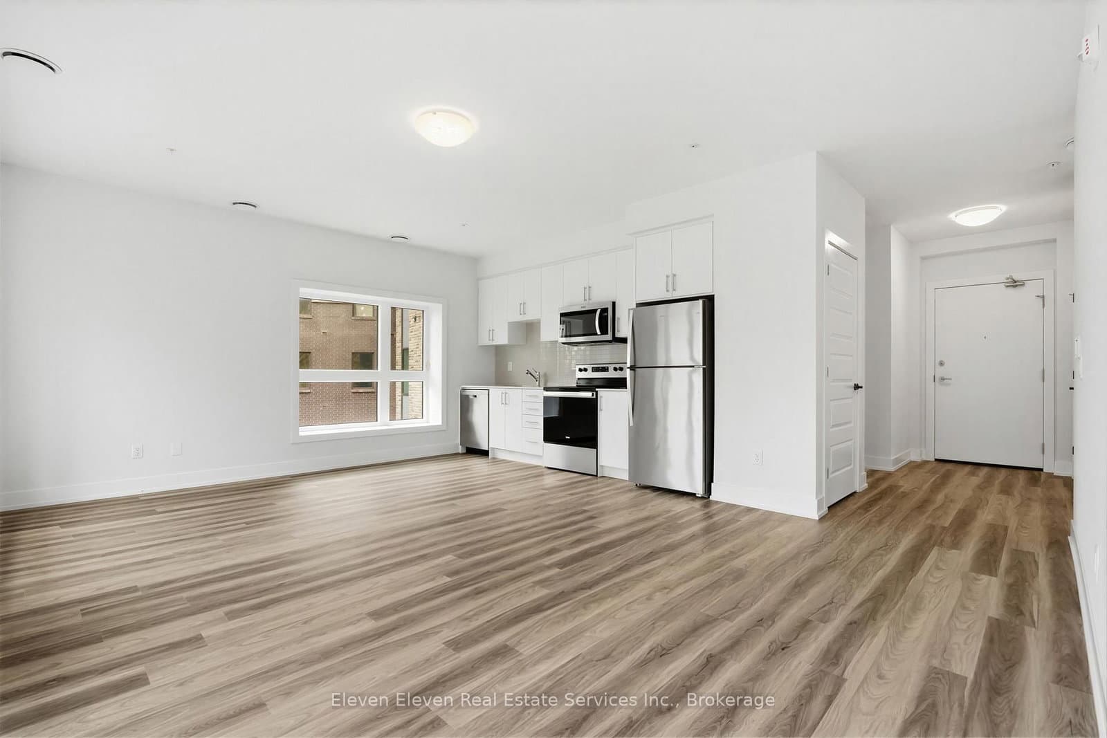 1100 Lackner Place, Unit 301 thumbnail 7