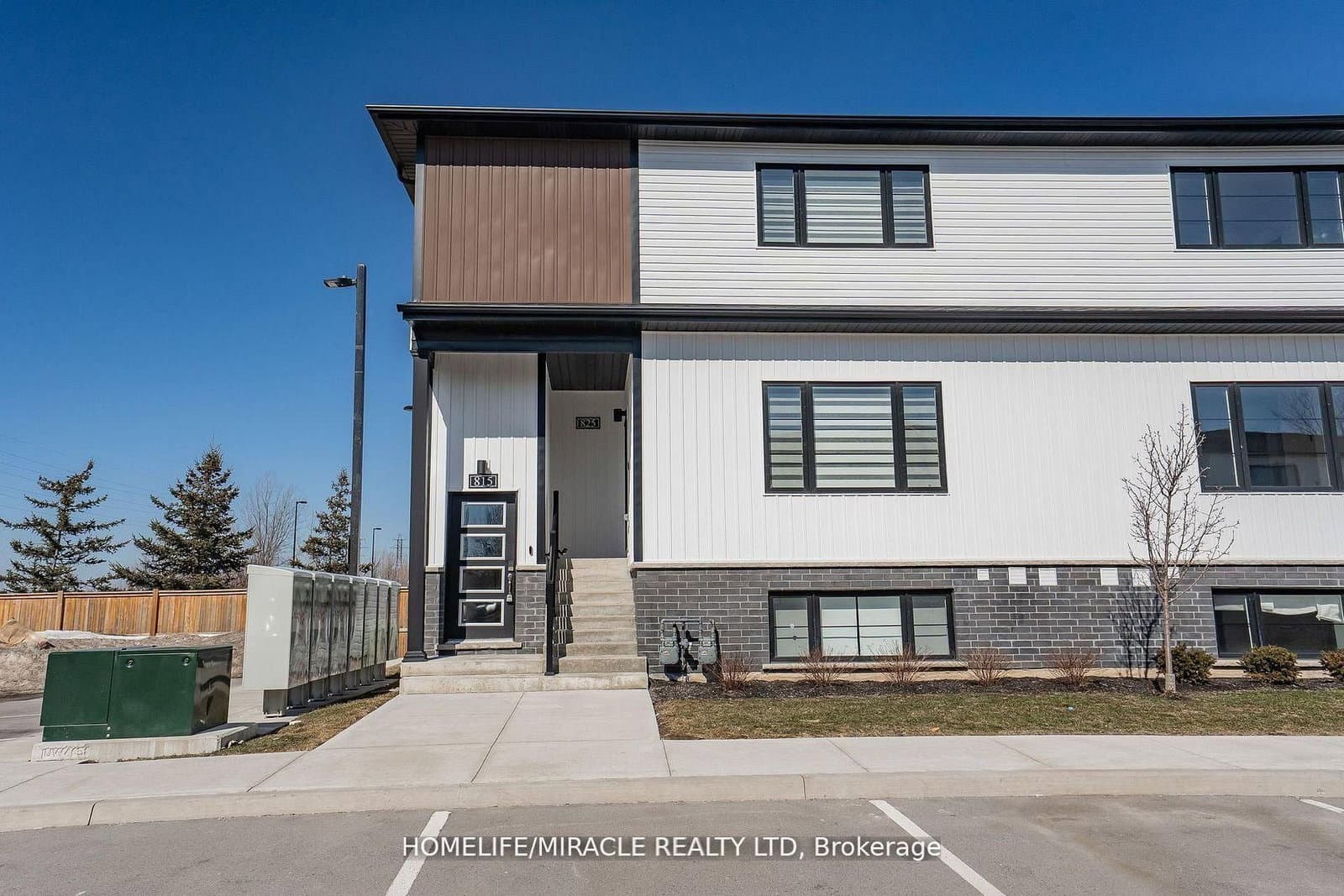 4263 Fourth Avenue, Unit 825