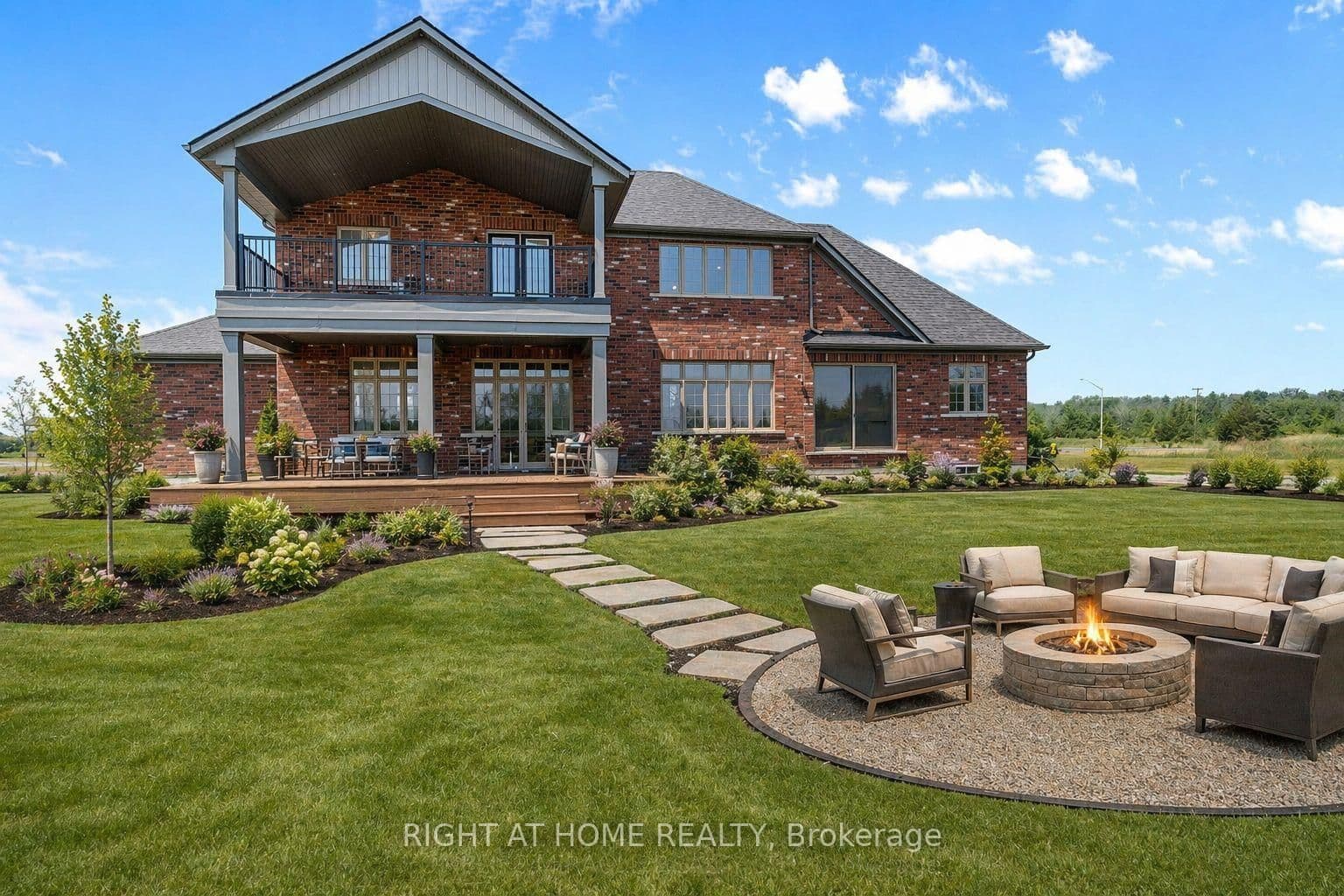 5 Skyvue Crescent thumbnail 10