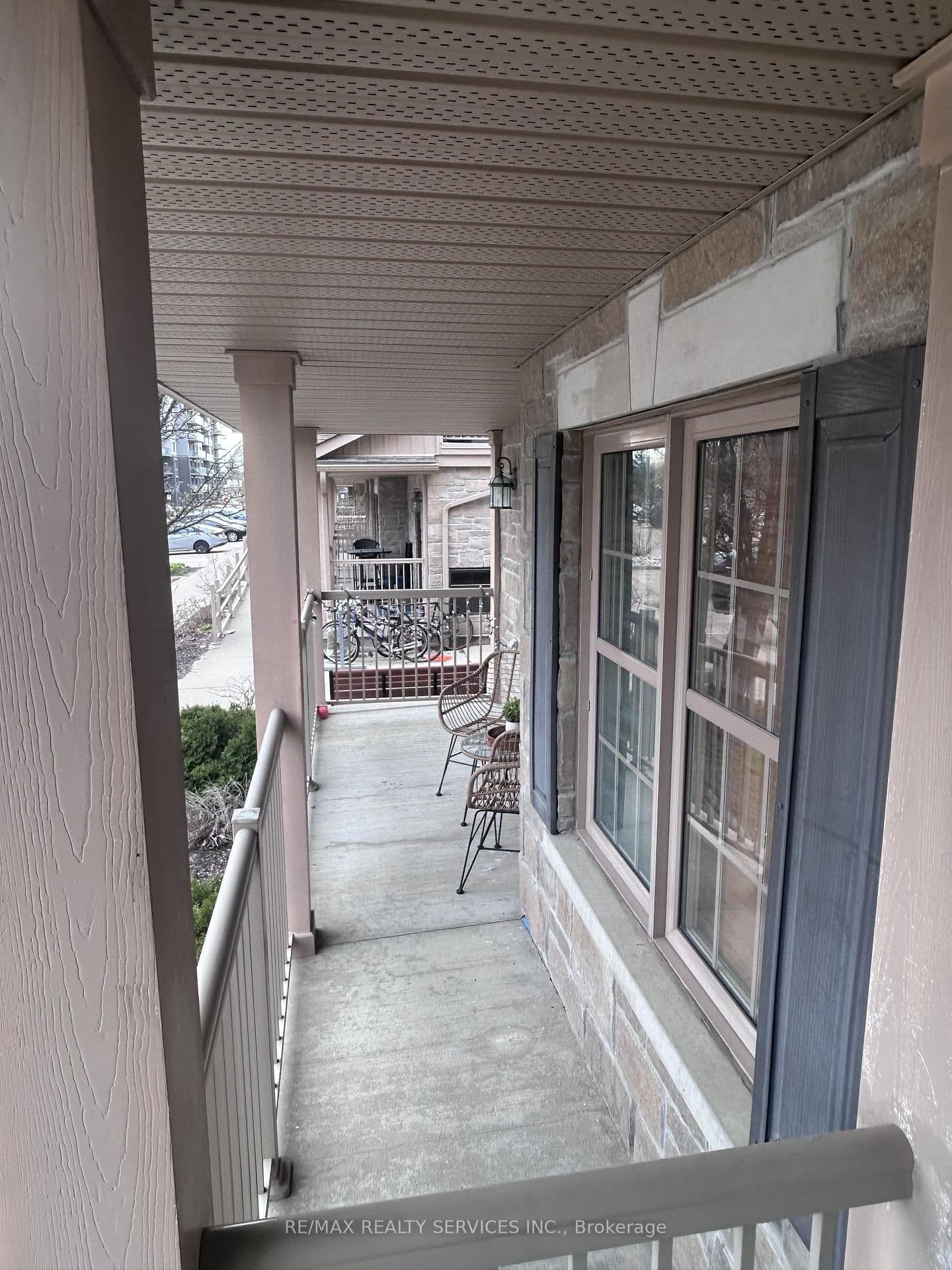 1460 Highland Road, Unit 5E thumbnail 4