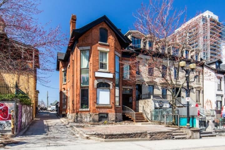 38 Hess Street S - Image 1