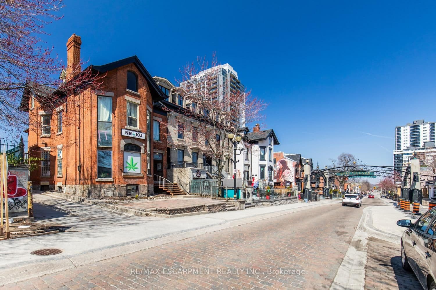 38 Hess Street S thumbnail 41