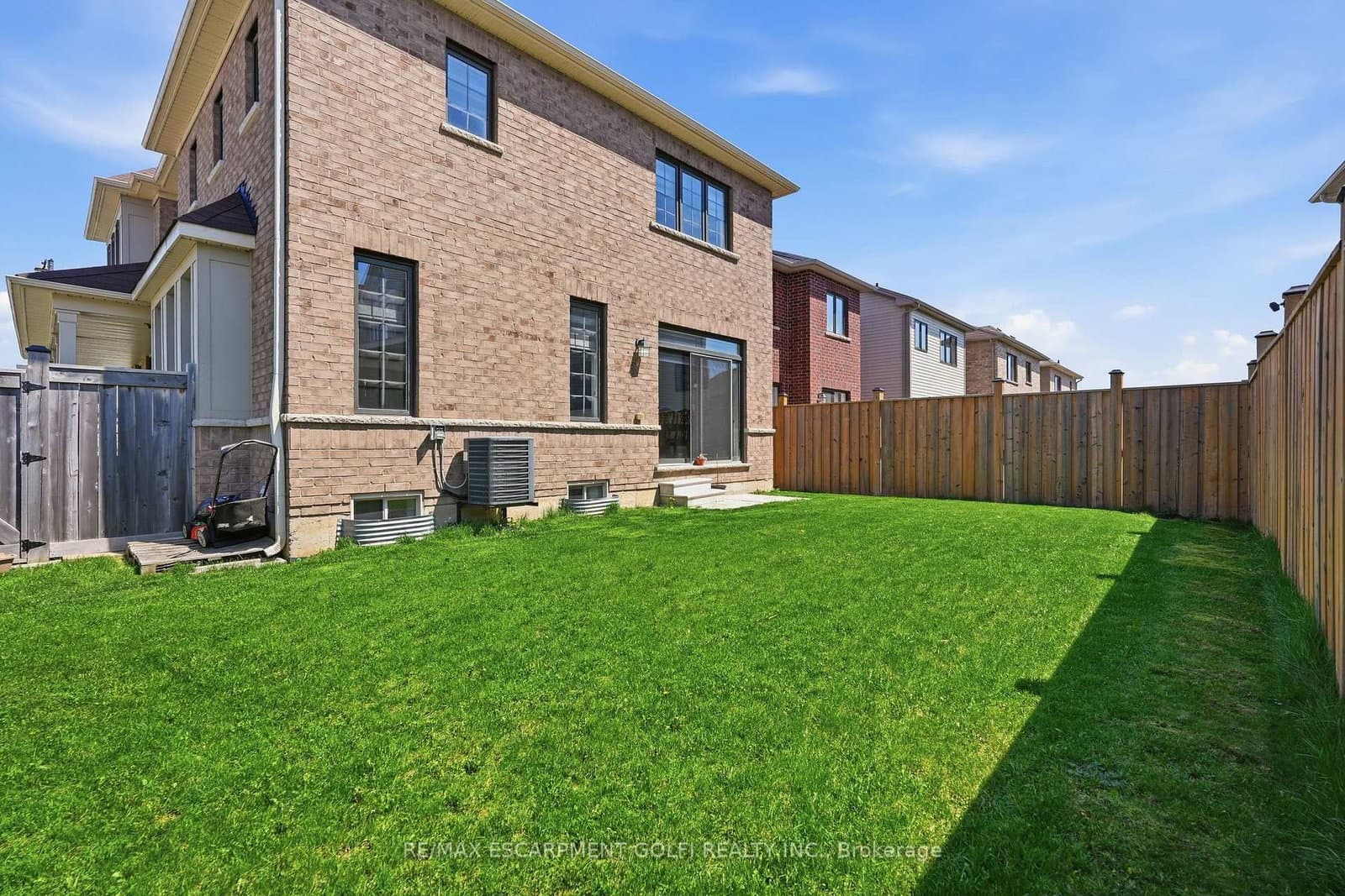 57 Thompson Road thumbnail 31