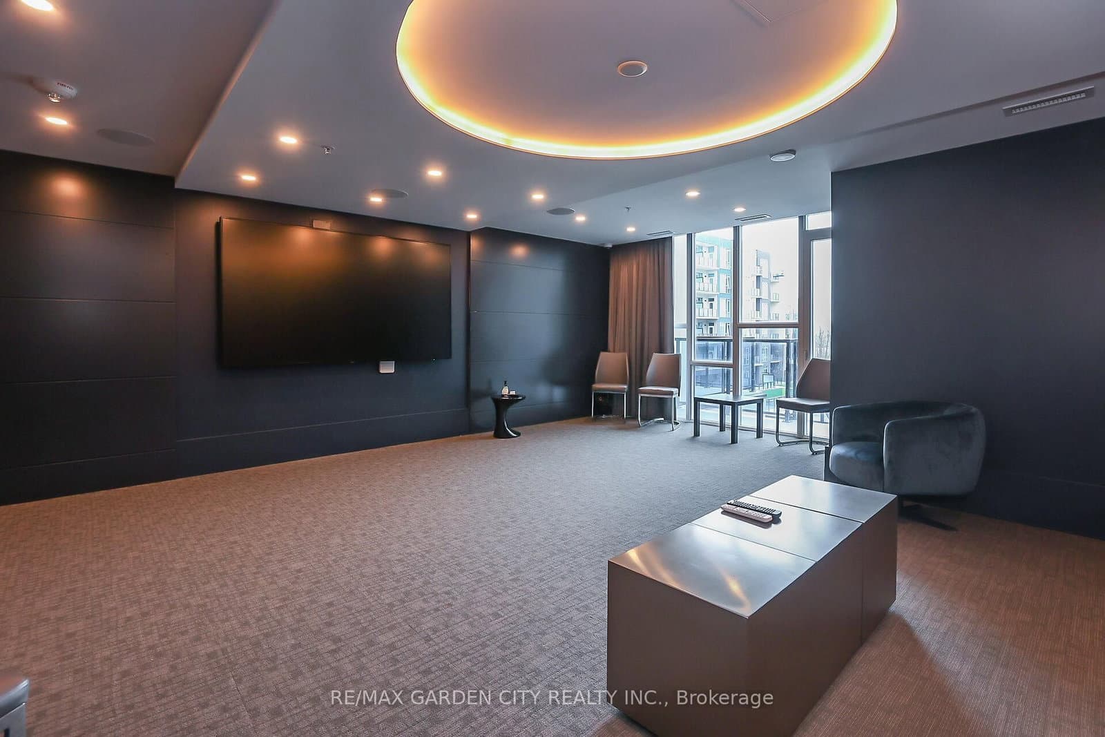 16 Concord Place, Unit 431 thumbnail 6