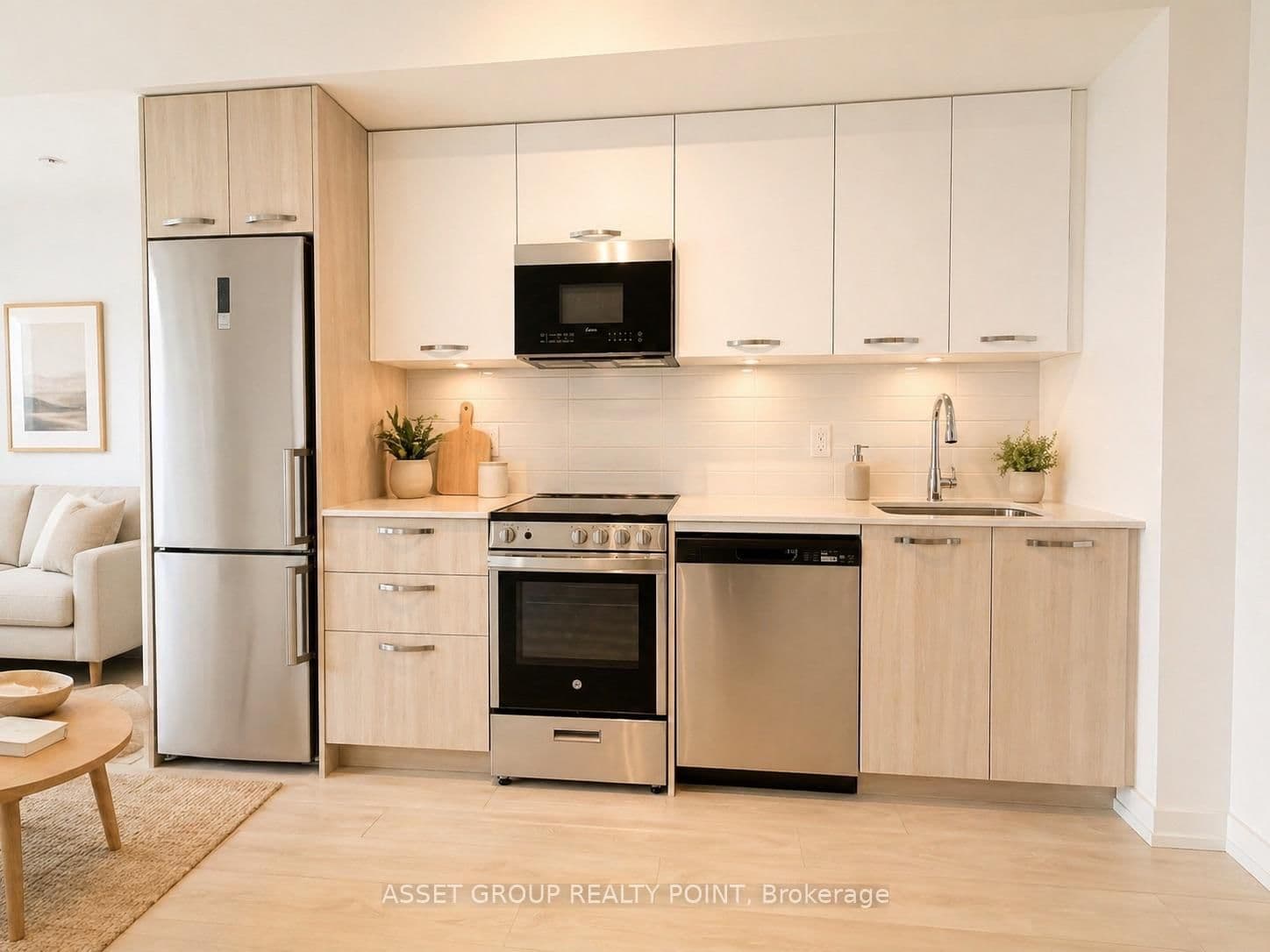 75 James Street S, Unit 1225