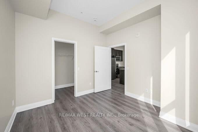 16 Concord Place, Unit 615 thumbnail 23