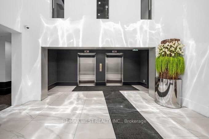 16 Concord Place, Unit 615 thumbnail 7