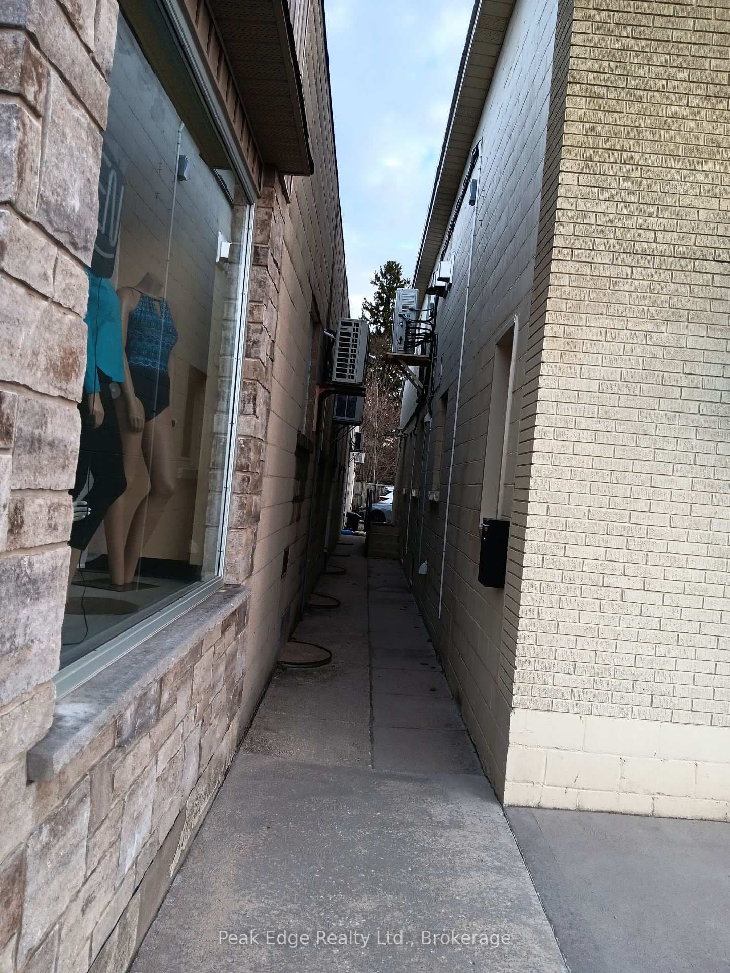 405 10th Street thumbnail 4