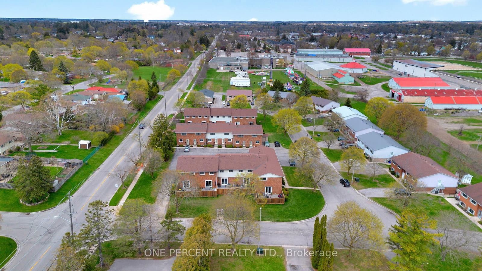 32 Montclair Crescent thumbnail 32