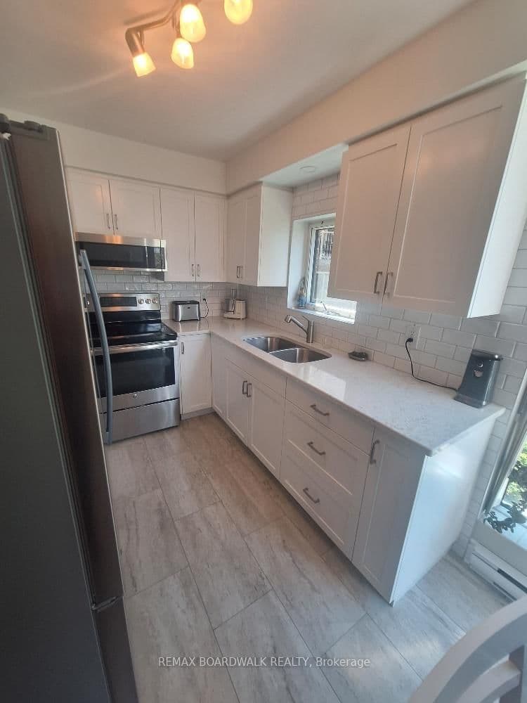 330 Centrum Boulevard, Unit 206 thumbnail 6