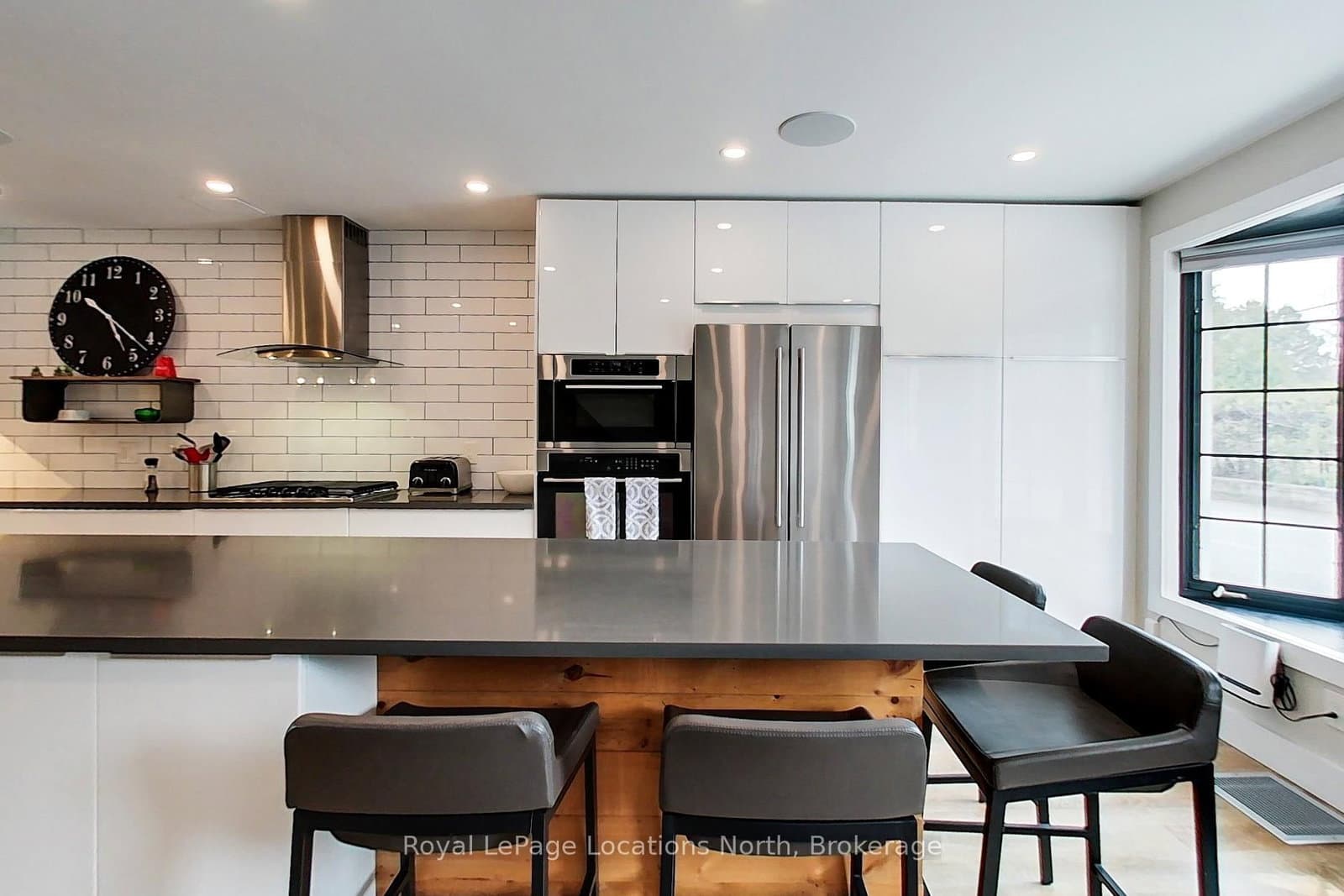 139 Lakeshore Road E, Unit 6 thumbnail 11