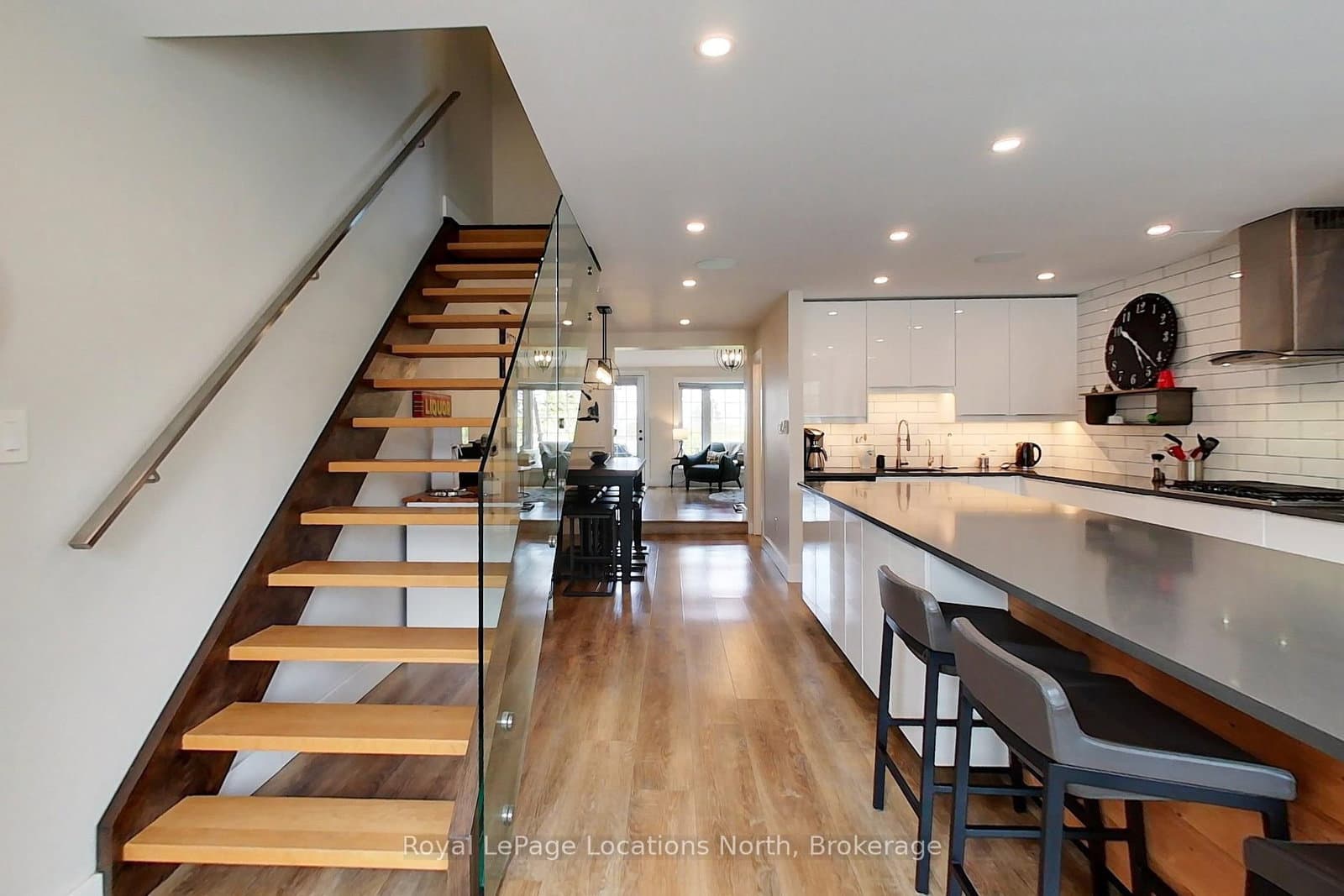139 Lakeshore Road E, Unit 6 thumbnail 12