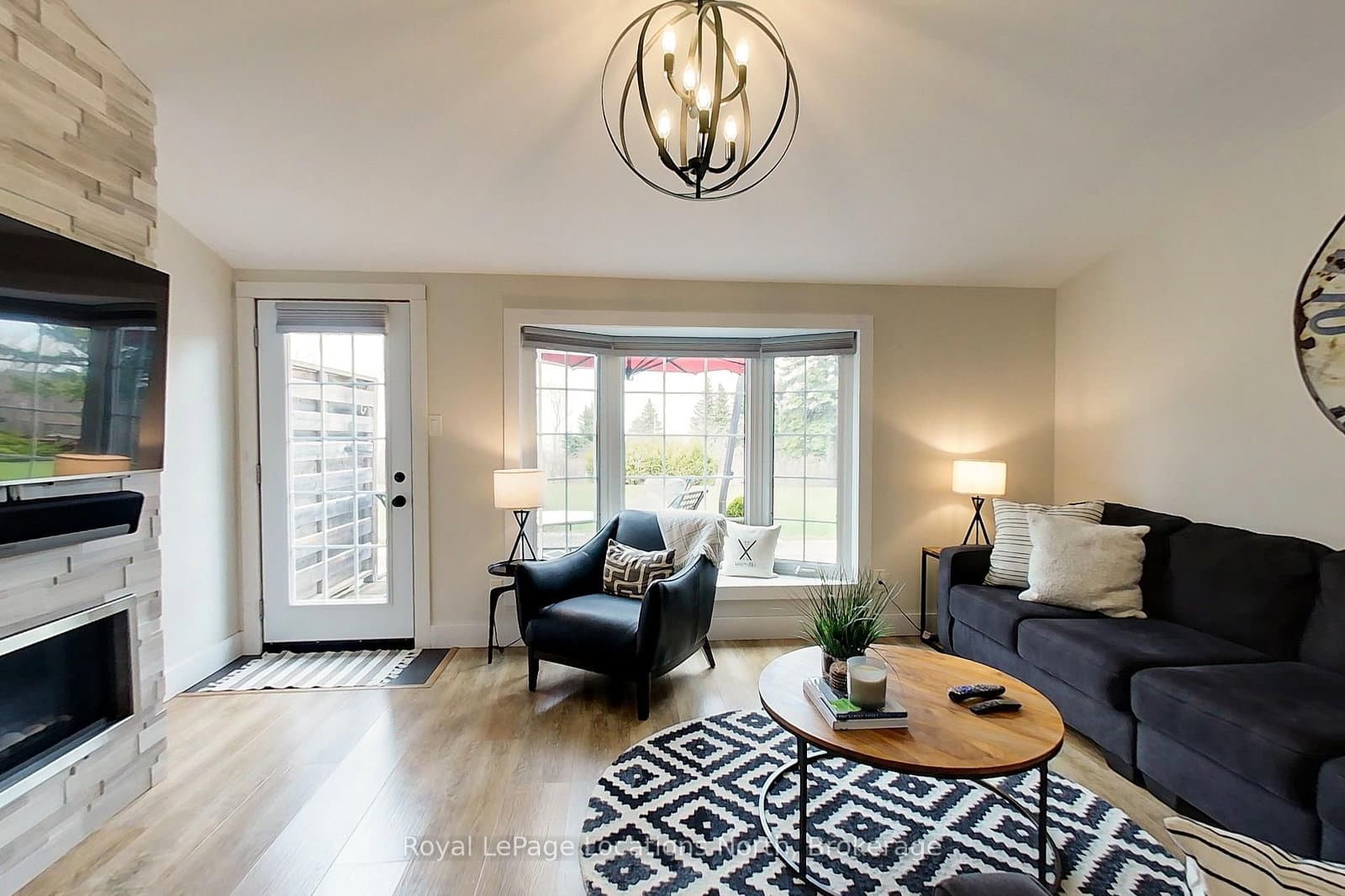 139 Lakeshore Road E, Unit 6 thumbnail 17