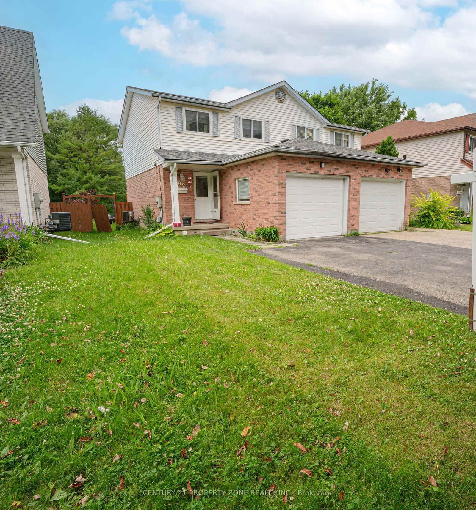 92 Highland Crescent thumbnail 2
