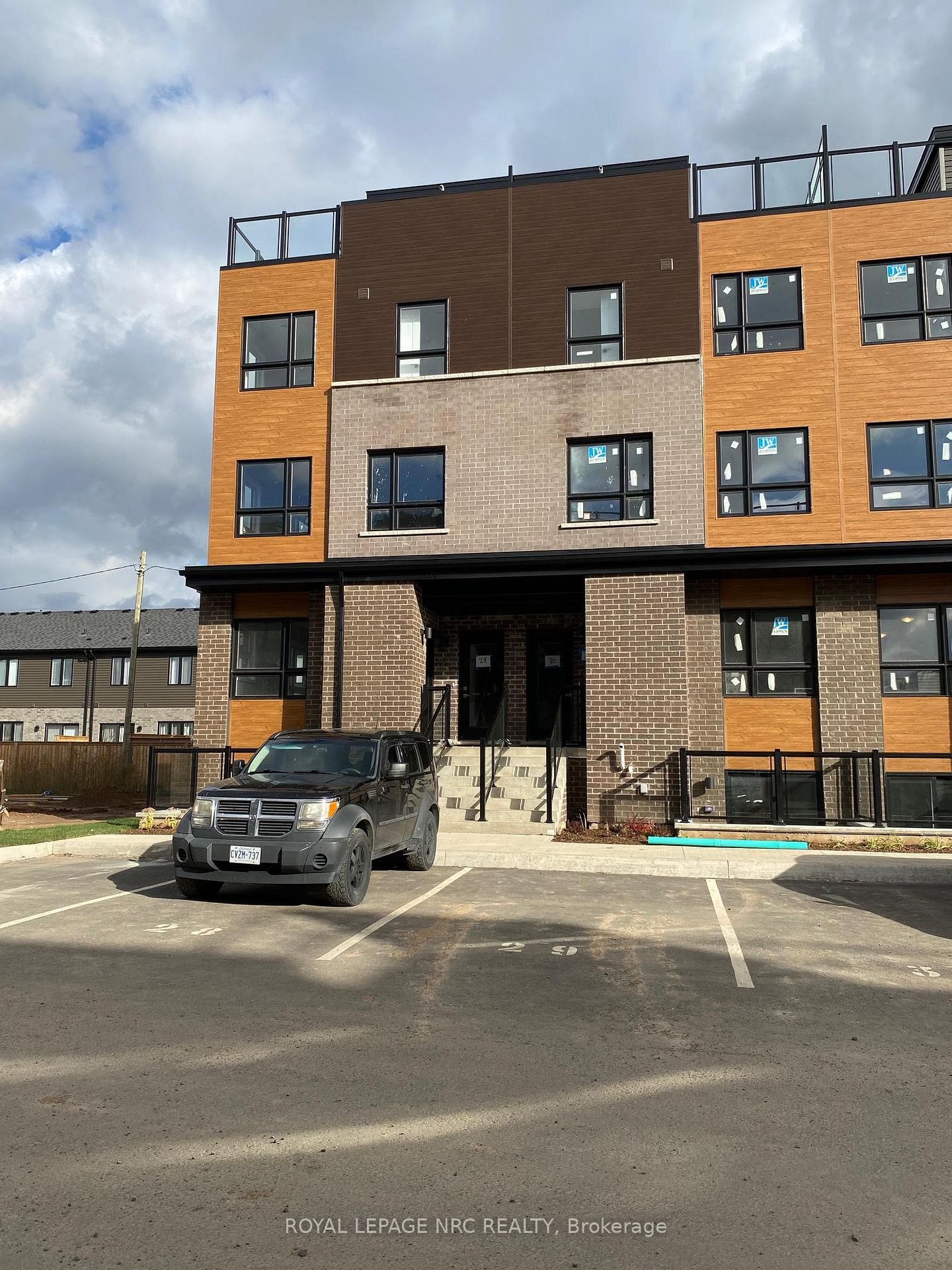 6705 CROPP Street, Unit 28