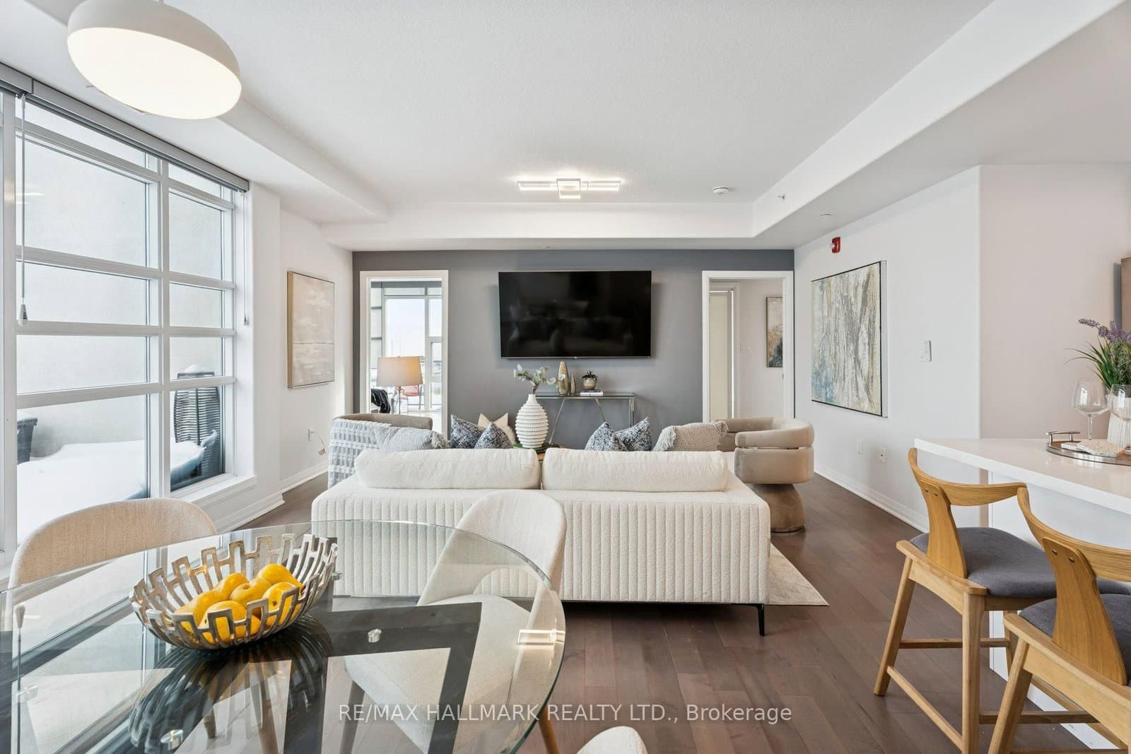 10 Concord Place, Unit 409 thumbnail 10